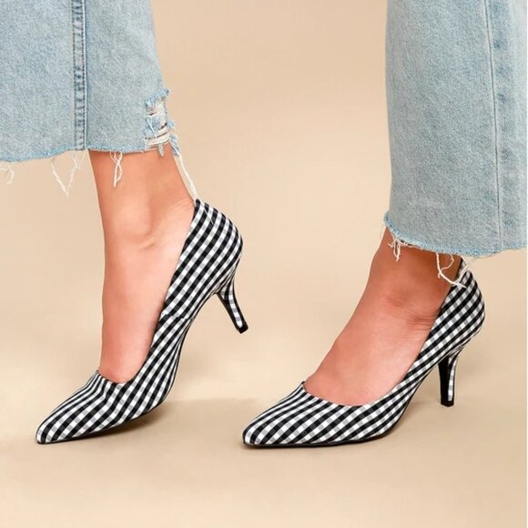 Qupid Women's Pointed Toe Gingham Pumps - 7 - Picture 1 of 8